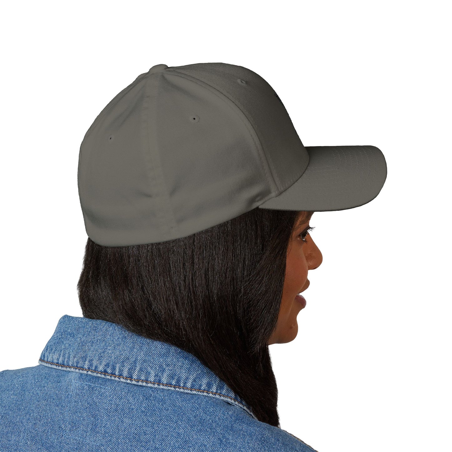 ESSENTIAL HAT