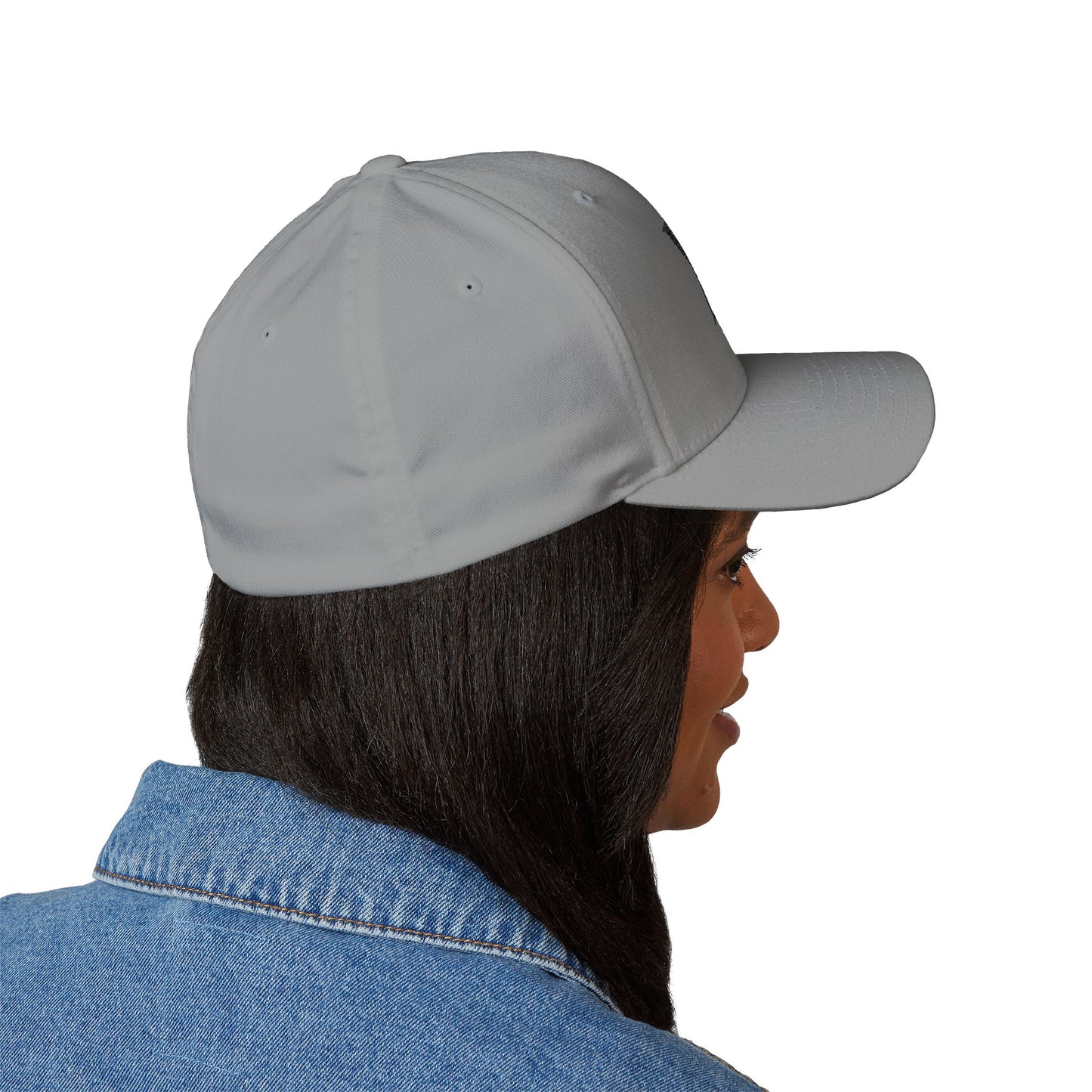 ESSENTIAL HAT