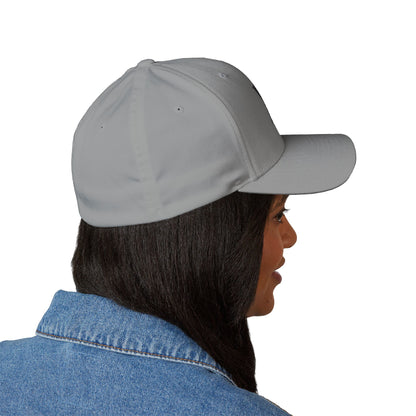 ESSENTIAL HAT